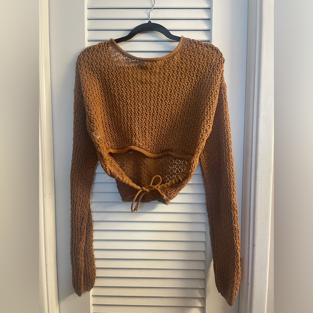 Double Zero Cropped Tie Back Burnt Orange Sweater Size Large